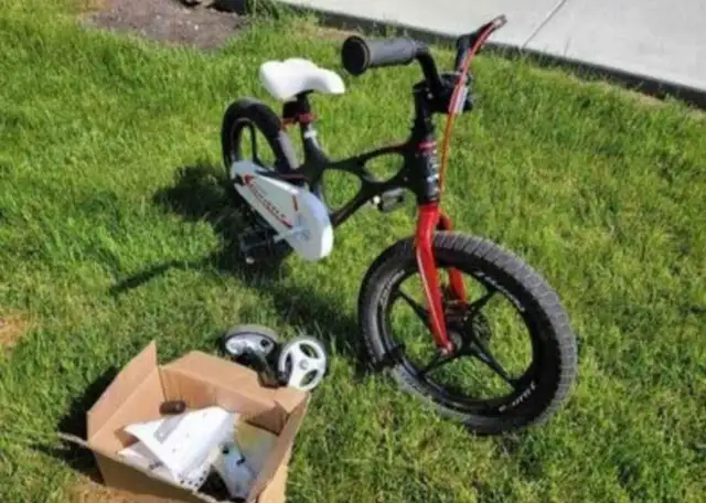 Bicycle Royalbaby in Kids in Edmonton - Image 6