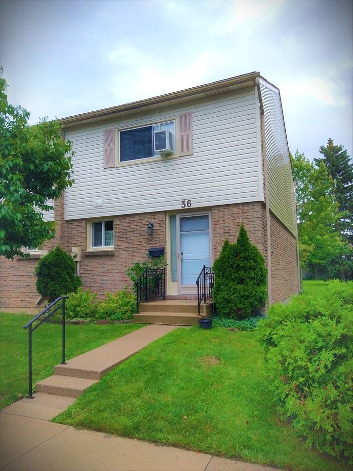 3-Bed, 1-Bath Condo Townhouse for Rent in London near Fanshawe 1