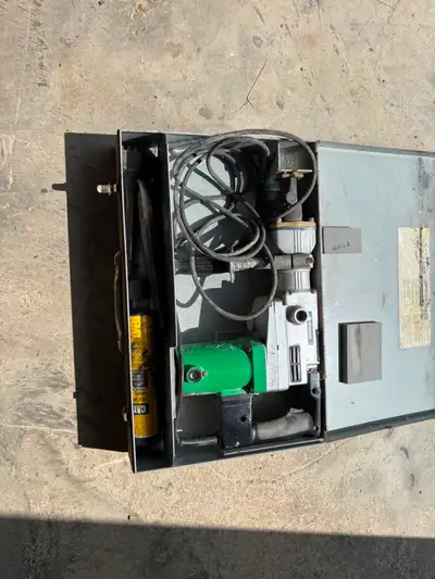 Hitachi electric jack hammer., View more