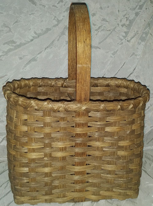 VINTAGE HANDMADE DOVETAILED, WOODEN SPLINT BASKET in Arts & Collectibles in City of Toronto - Image 3