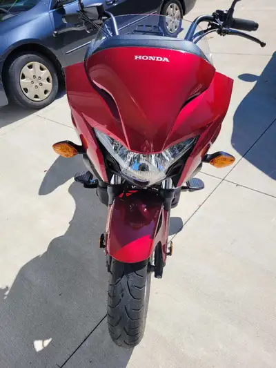 2014 Honda CTX. 700cc engine, 6 speed manual transmission, ABS brakes, chain drive, excellent condit...