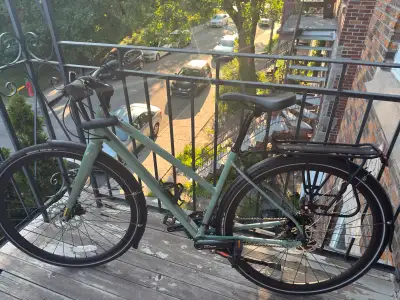 Porte baggage, bequille de velo, porte bouteille inclus Cannondale garantie à vie Bike ready to ride