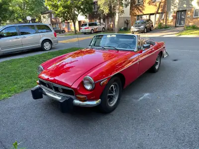 1974 MGB, the last year of the chrome bumpers, WITH Overdrive. $16,500 or best (reasonable) offer. E...