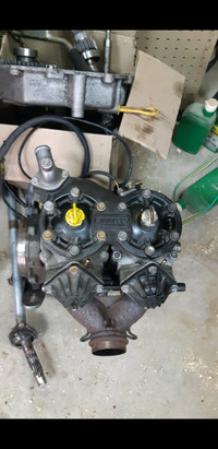 PIÈCES moteur Polaris  600 IQ 
2011 
