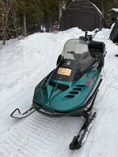 1986 Ski-Doo Grand Touring Snowmobile , Rotax 580 sled. Used mainly for ice fishing on the lake. Mac...