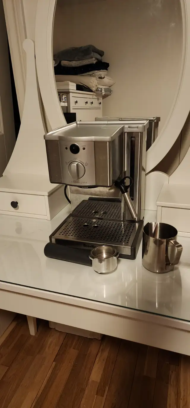 Cafetière Barista Roma Breville in Coffee Makers in Trois-Rivières - Image 8