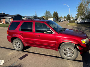 2005 Ford Escape Limited 4WD