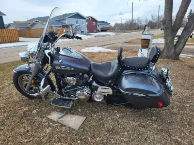 Hubby is changing things up so selling his 2008 Yamaha Road Star 85,000 kil Tires like new , can saf...