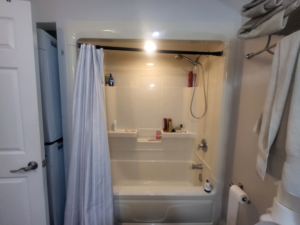 2 bedroom 1 bath house 5