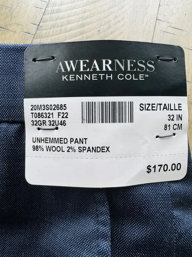 Kenneth Cole Awearness Modern Fit Dress Pants - NEW - Size 32 in Men's in Strathcona County - Image 2