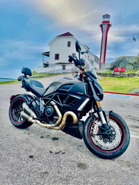2014 Ducati Diavel Strada Mint Condition with new ON Safety