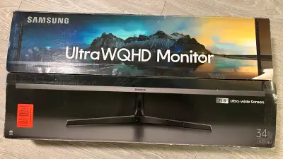 Écran VA 21:9 en très bon état, 75hz freesync (50-75hz) 1440p. chargeur inclut. Rappellez moi d’appo...