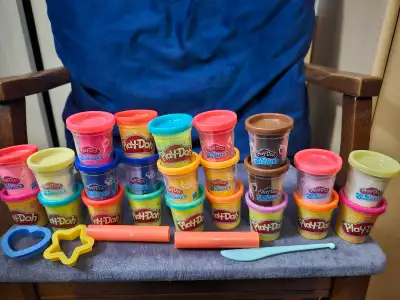 Play-Doh Sparkle & Scents Variety Pack, View more
