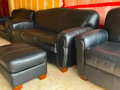 Gorgeous 4 PCs Black 100% Leather Sofa Set Can deliver, View more
