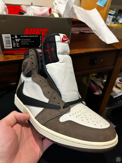 Air Jordan 1 Travis Scott Dark Mocha Reps, View more