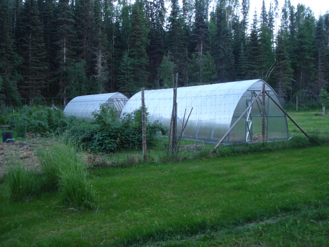 Sungrow 32' Planta Greenhouse with spare Polycarbonate Panels an in Other in Prince George - Image 2