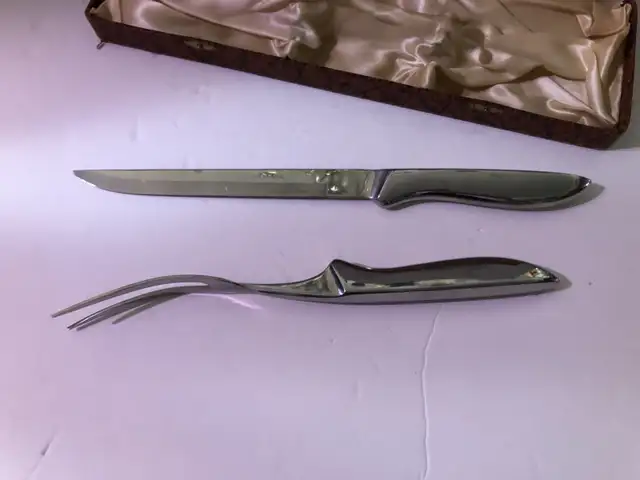 Vintage Stainless Knife and Fork Set in Box. 
518518587471308801