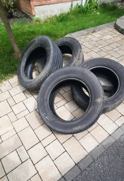 Used P275/60R20 tires from a 2020 Ram 1500. Tires still have some miles left on it. Its been sitting...