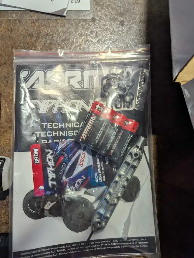 Arrma Typhon Grom63351296800769123