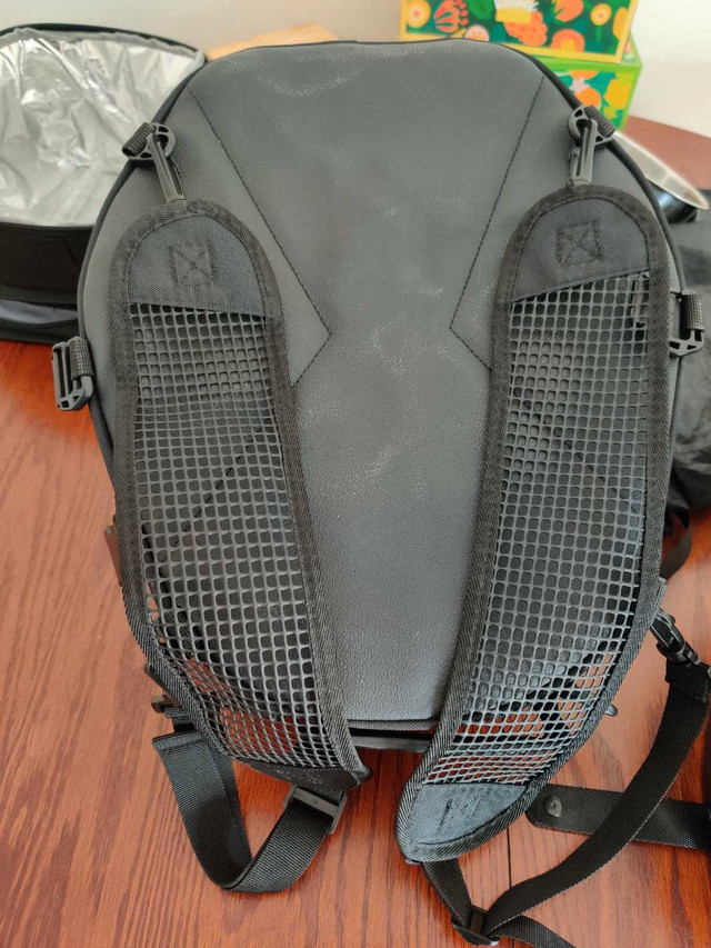 ROCKBROS Motorcycle Tail bag in Other in Calgary - Image 3