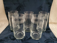 Set of 5 Vintage Drinking Glasses with Raised Pattern