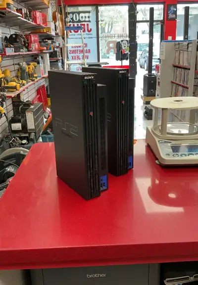 console PS2, View more