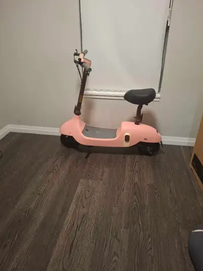 Room for rent big room shared bathroom shared kitchen asap