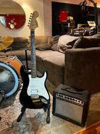 Fender Squier Strat and practice amplifier
