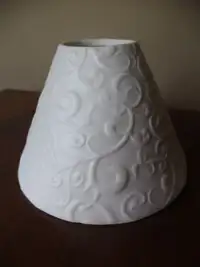 Gold Canyon Lamp Shade Ceramic White &Hammered Chimneys.