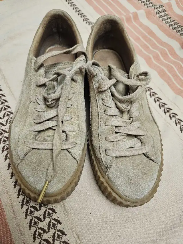 Puma Running Shoes Size 8 in Women's - Shoes in Mississauga / Peel Region - Image 3