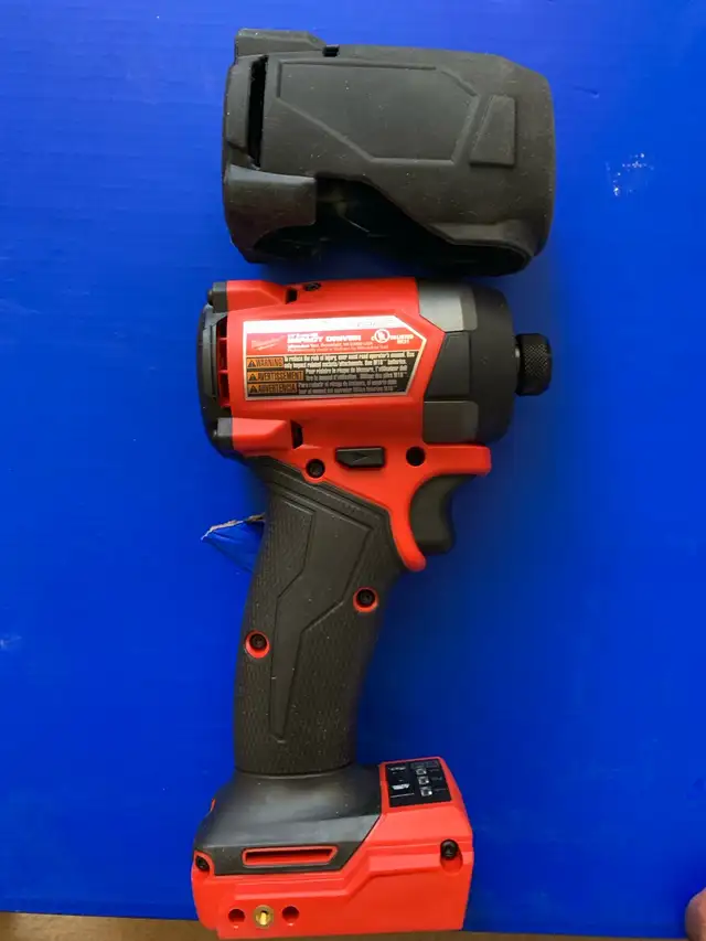 Milwaukee M18 1/4” Impact driver+boot/sleeve ⛑⛑(BARE TOOL)⛑⛑ in Power Tools in Markham / York Region - Image 3