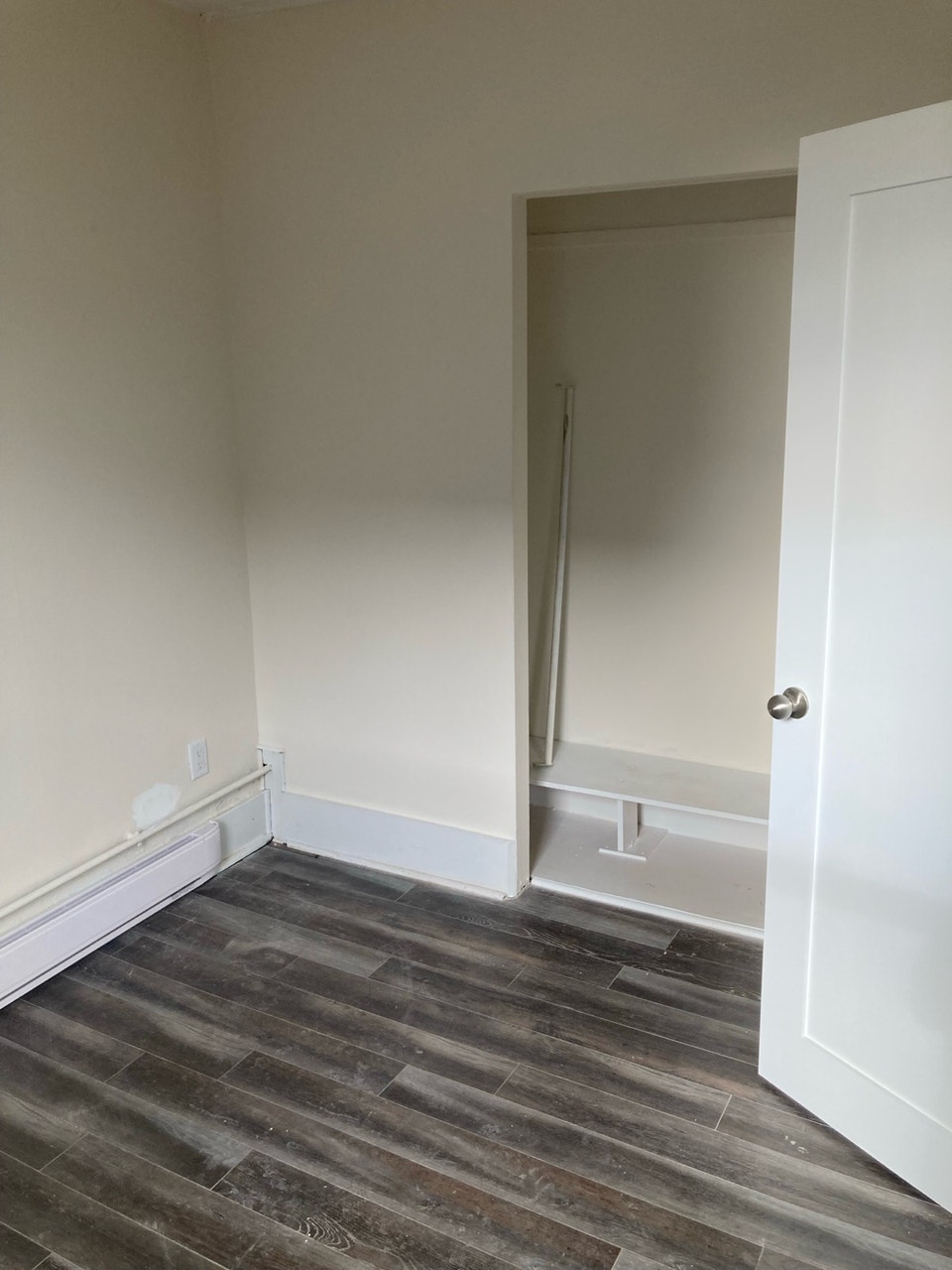 Apartment for rent - Oct 5 4