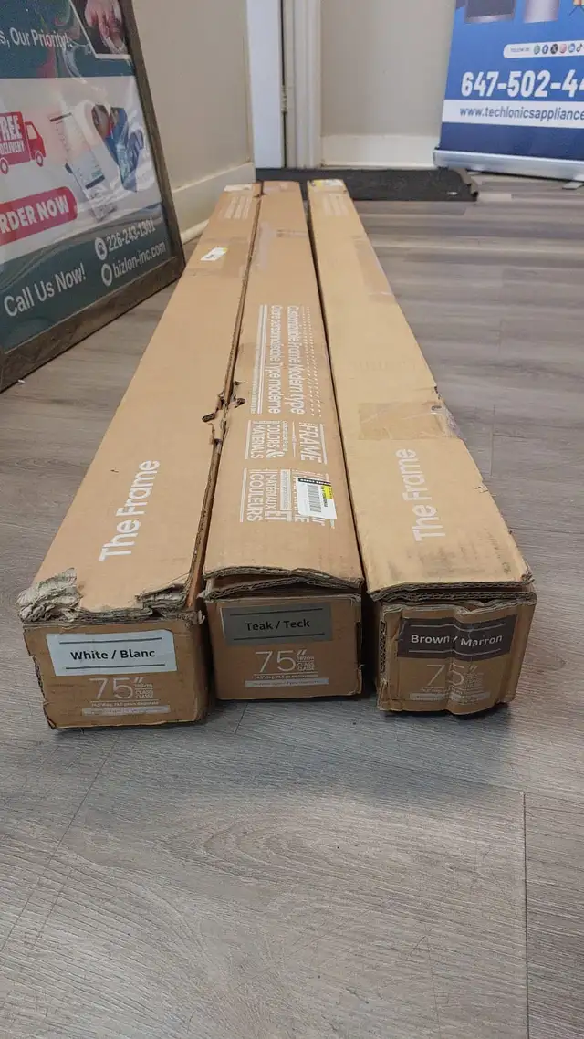 Tv Frame 75'' Samsung VG-SCFA75WTBZA - White in Video & TV Accessories in Mississauga / Peel Region - Image 2