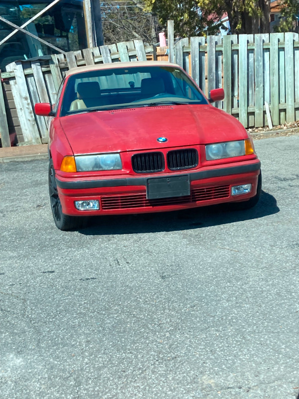 BMW 318I Convertible 1994 dans Autos et camions  à Laval/Rive Nord