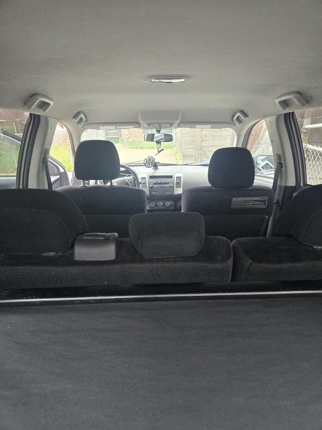 Mitsubishi Outlander — photo 3