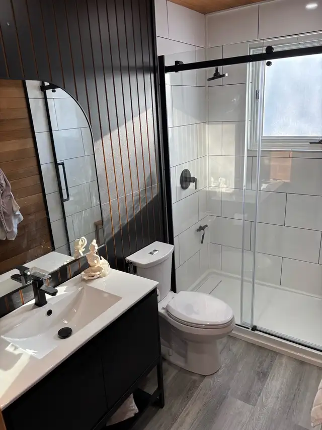 Contractor / Electrician / Plumber62863253115650121