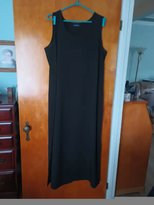 Robes pour femmes in Women's - Dresses & Skirts in Québec City - Image 6