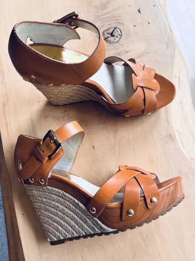 Sandales cuir brun Michael Kors, View more