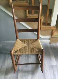 Chaise Bercante en Bois / Wood Rocking Chair