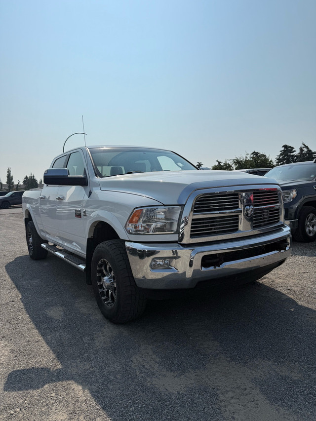 2011 Ram 2500 Laramie in Cars & Trucks in Calgary - Image 3