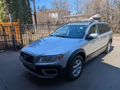 2010 Volvo xc70 3.2L. 326,000km summer and winter wheels and tires. Recent haldex AWD service and re...
