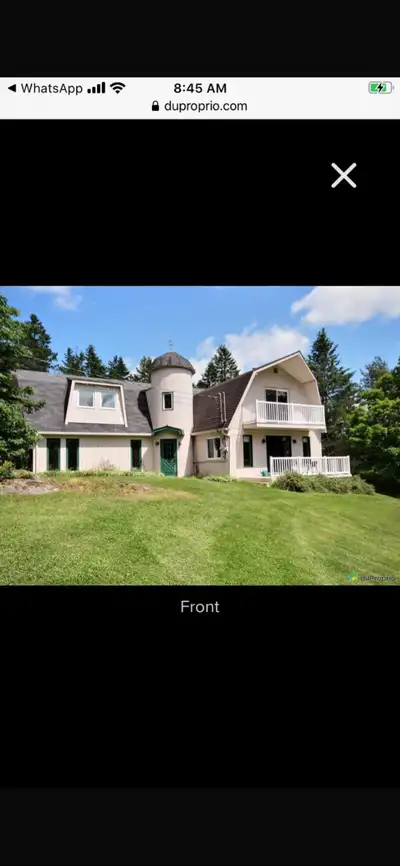 Superbe maison à louer, 10 minutes du centre-ville de Sherbrooke