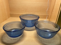 3 mixing bowls