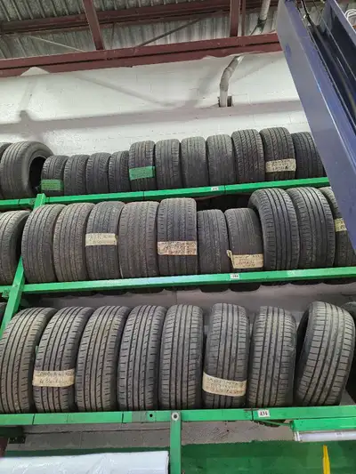 Plusieurs grandeurs de pneus été usagé à vendre je peux aussi les installer me contacter pour plus d...