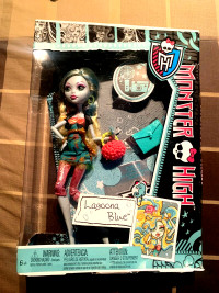 Monster High Lagoona Blue Picture Day 2012 Mattel Poupées