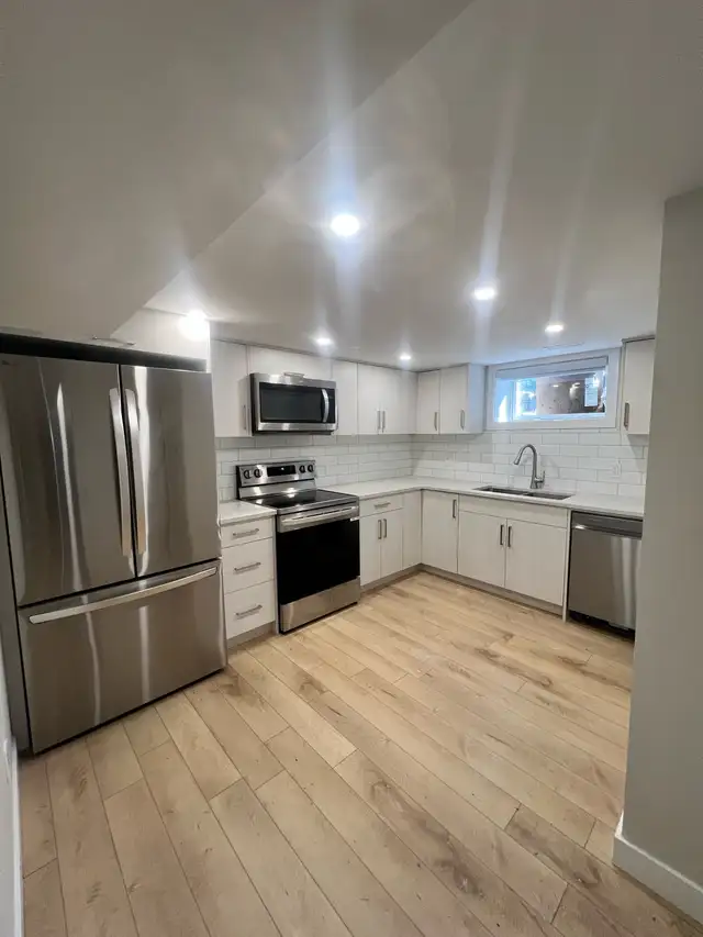 UTILITIES INCLUDED! NEWLY RENOVATED 2 BEDROOM 