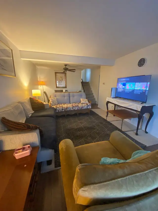 3 Bedroom House with large living room