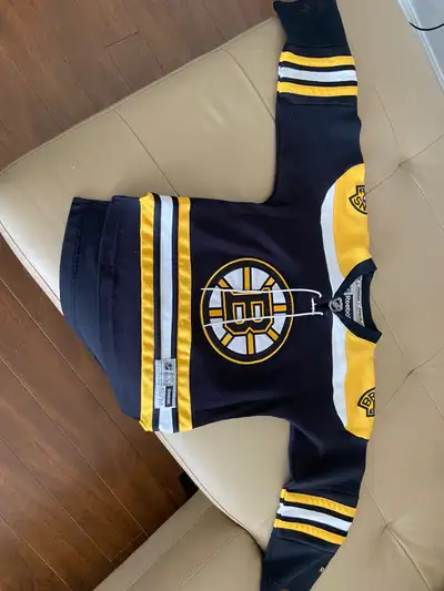 Boston Bruins Jersey Youth Small
