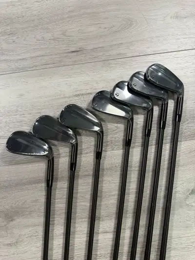 TAYLOR MADE P790 IRON SET 4-PW, View more