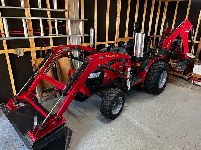 Tracteur a vendre dans Équipement agricole  à Laval/Rive Nord